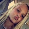 Chloe Kays - @chloekays12 - Poshmark